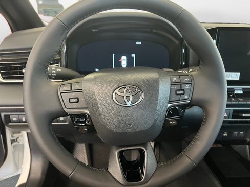 Certified 2025 Toyota Camry XSE image 10