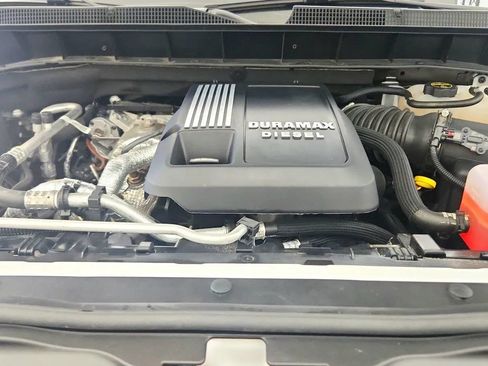 Used 2025 Chevrolet Silverado 1500 RST w/ Convenience Package II AWD/4WD image 37