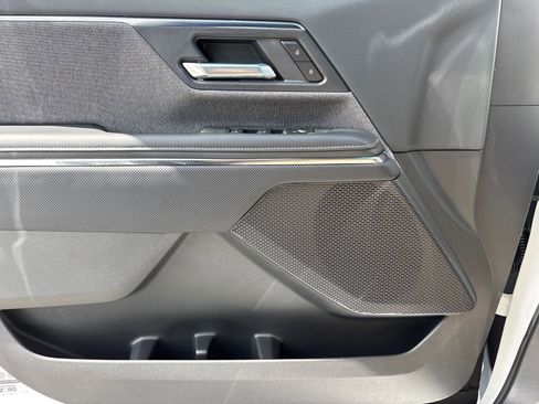 New 2026 GMC Sierra EV Elevation image 14