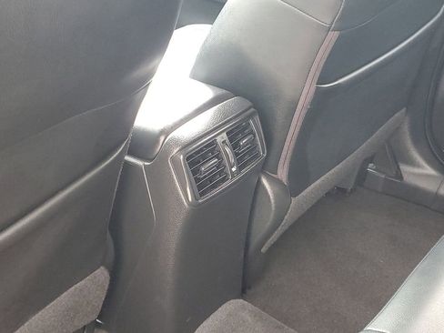Used 2017 Nissan Rogue SL AWD/4WD image 26
