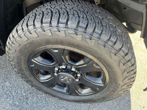 Used 2022 RAM 3500 Big Horn w/ Level B Equipment Group image 15