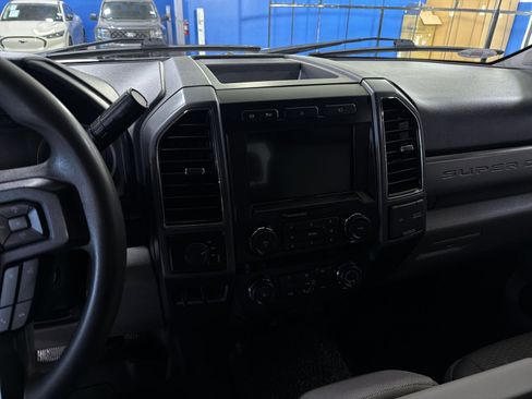 Used 2022 Ford F350 XLT w/ XLT Value Package AWD/4WD image 19