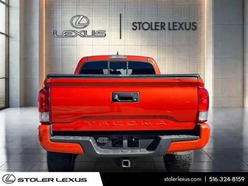 Used 2016 Toyota Tacoma TRD Sport w/ Towing Package image 6