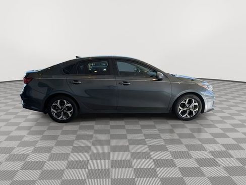 Used 2019 Kia Forte LXS image 12