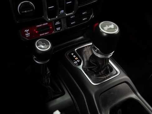 Certified 2021 Jeep Wrangler Unlimited Rubicon w/ Xtreme Recon 35" Tire Package image 40