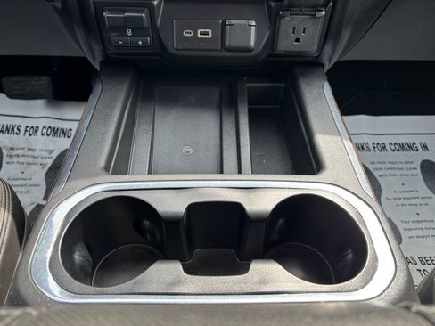 Used 2022 Chevrolet Silverado 2500 High Country image 46