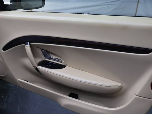 Used 2015 Maserati GranTurismo Convertible RWD image 13
