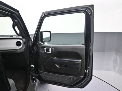 Used 2024 Jeep Wrangler Unlimited Sport AWD/4WD image 33