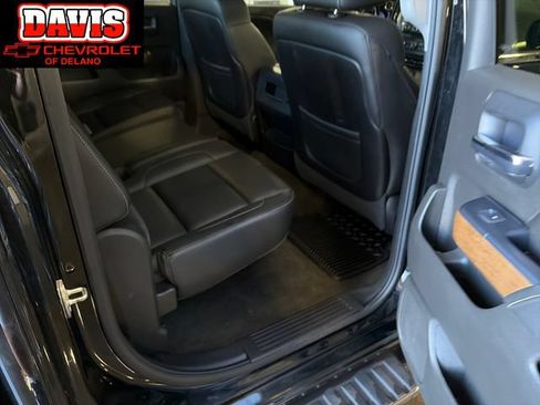 Used 2015 Chevrolet Silverado 1500 LTZ w/ LTZ Plus Package AWD/4WD image 22