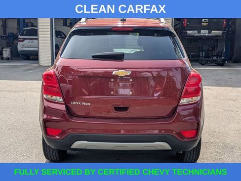 Used 2022 Chevrolet Trax LT w/ Driver Confidence Package image 5