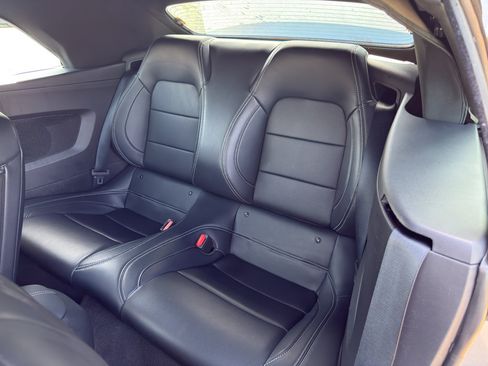 Used 2025 Ford Mustang Premium RWD image 24