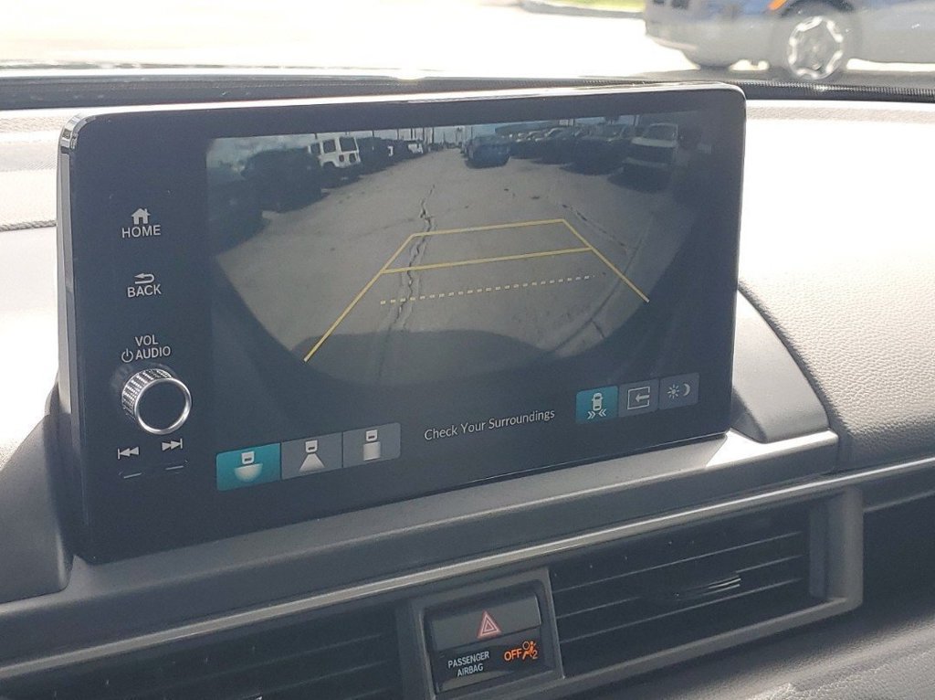Used 2025 Honda Pilot Touring image 26