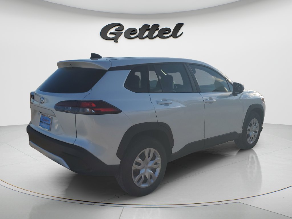 Certified 2026 Toyota Corolla Cross L FWD image 5