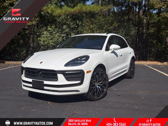 Used 2023 Porsche Macan AWD/4WD image 1