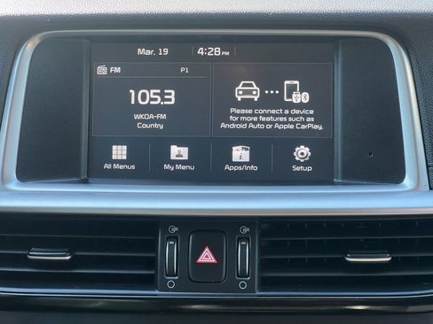 Used 2020 Kia Optima S image 21