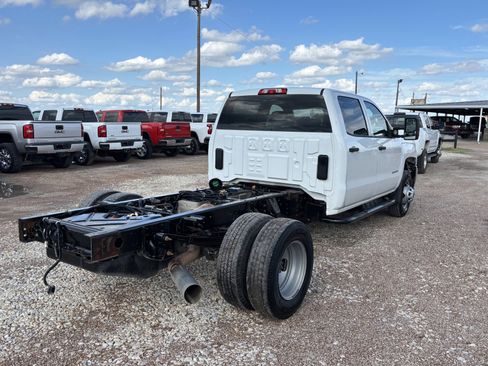 Used 2019 Chevrolet Silverado 3500 W/T w/ WT Convenience Package image 5