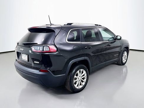 Used 2019 Jeep Cherokee Latitude w/ Popular Appearance Group image 7