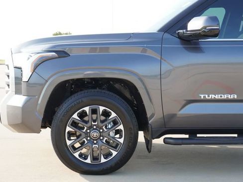 Used 2026 Toyota Tundra Limited w/ Power Package AWD/4WD image 5