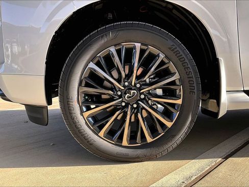 New 2026 INFINITI QX80 Autograph w/ Premium Cargo Package image 26