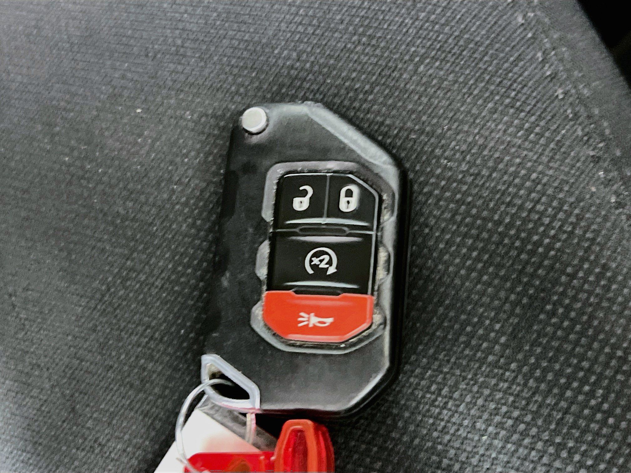 Used 2022 Jeep Gladiator Sport AWD/4WD image 36