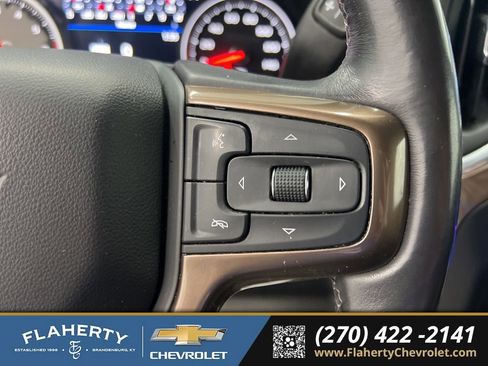 Used 2022 Chevrolet Silverado 1500 High Country w/ Technology Package image 27