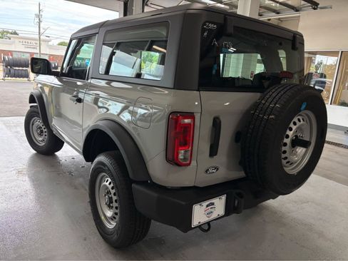 New 2026 Ford Bronco 2-Door AWD/4WD image 7