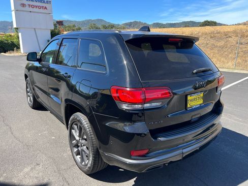 Used 2019 Jeep Grand Cherokee High Altitude AWD/4WD image 8