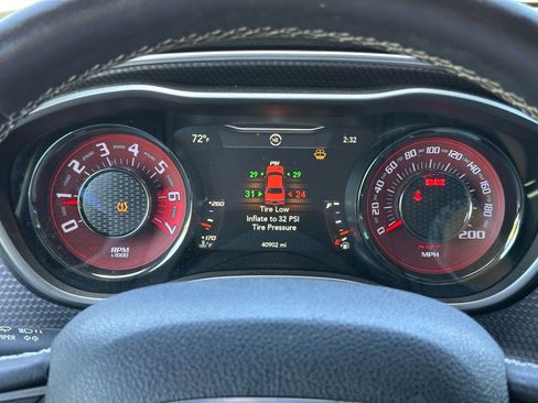 Used 2016 Dodge Challenger SRT Hellcat image 26