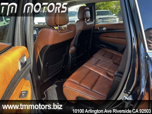 Used 2013 Jeep Grand Cherokee Overland Summit image 19