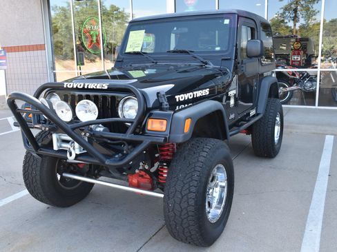 Used 2006 Jeep Wrangler X AWD/4WD image 4