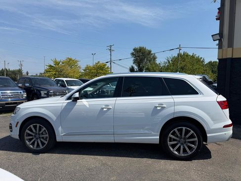 Used 2019 Audi Q7 3.0T Prestige w/ Prestige Package AWD/4WD image 2
