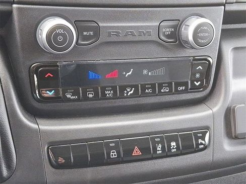 Used 2024 RAM ProMaster 2500 w/ Safety Group image 15