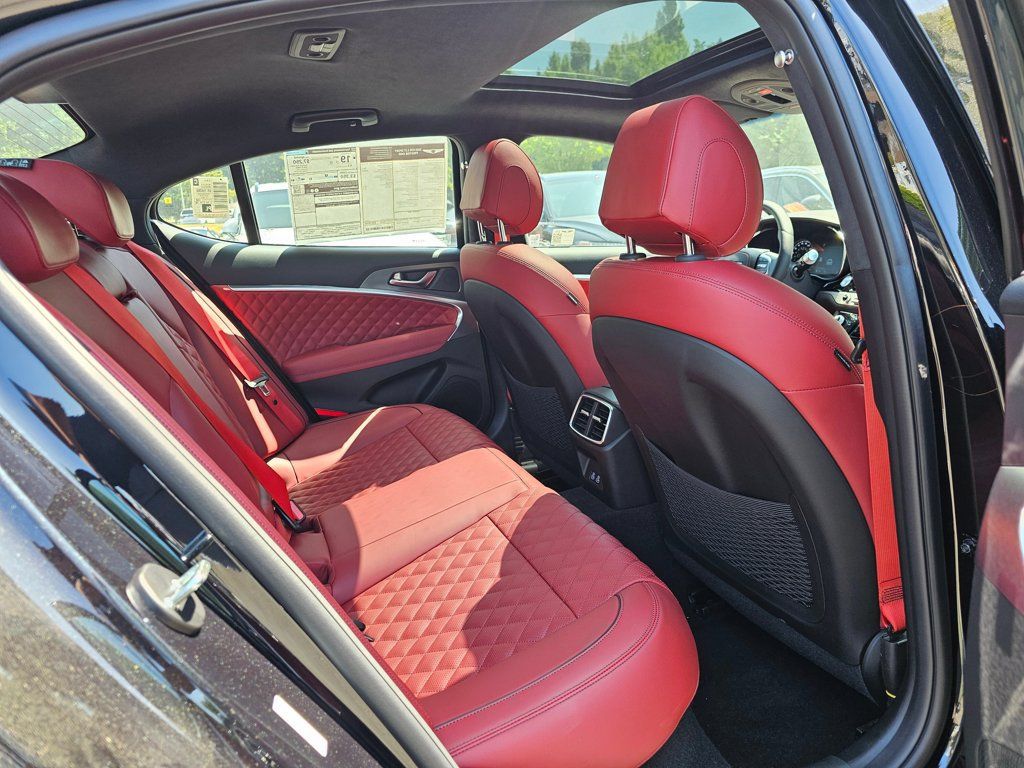 Certified 2025 Genesis G70 3.3T Advanced w/ Sport Prestige Package AWD/4WD image 12