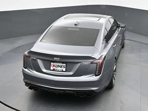 Used 2022 Cadillac CT5 V Blackwing w/ Parking Package RWD image 41