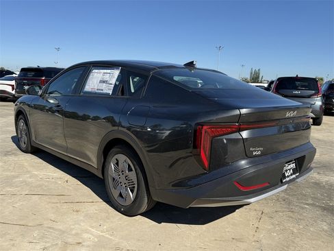 New 2025 Kia K4 LXS image 7