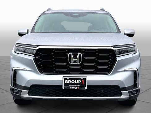 Used 2024 Honda Pilot Elite image 4