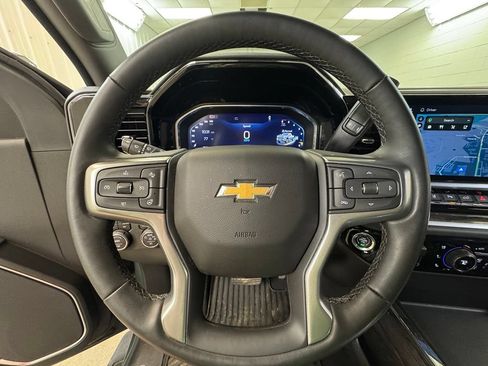 Used 2026 Chevrolet Silverado 2500 LTZ w/ LTZ Premium Package AWD/4WD image 37