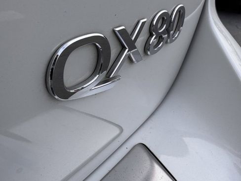 Used 2023 INFINITI QX80 Premium Select w/ Cargo Package image 10