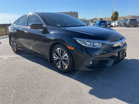 Used 2016 Honda Civic EX-T image 3