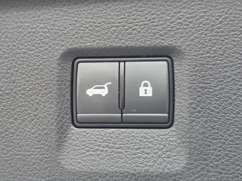 Used 2023 INFINITI QX60 Luxe image 32