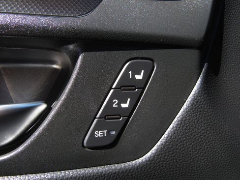 Used 2025 Honda CR-V Sport-L image 25