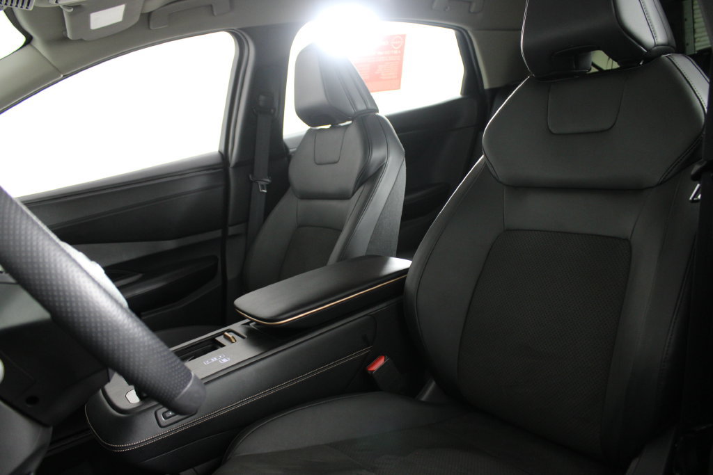 Certified 2024 Nissan Ariya AWD image 19