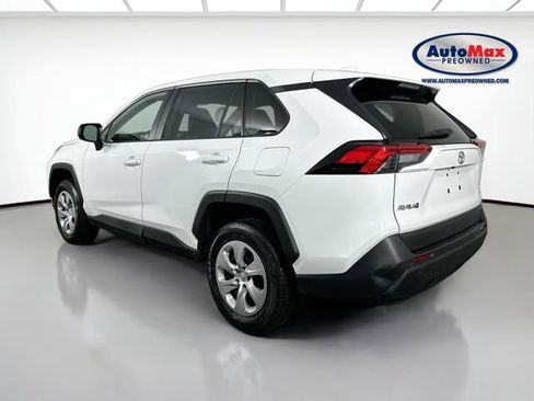 Used 2024 Toyota RAV4 LE image 5