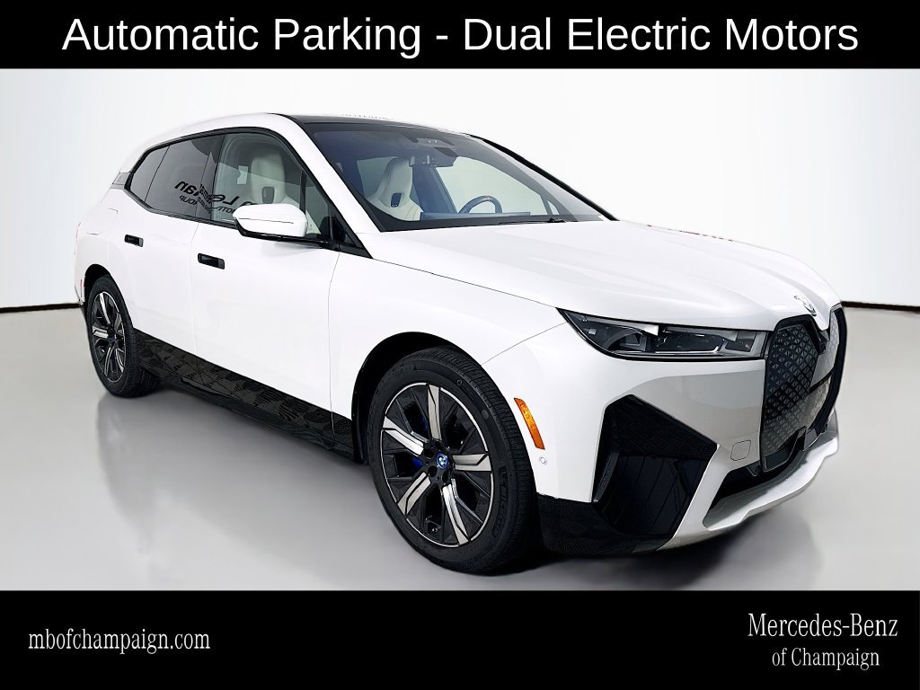 Used 2025 BMW iX M60 AWD/4WD image 1