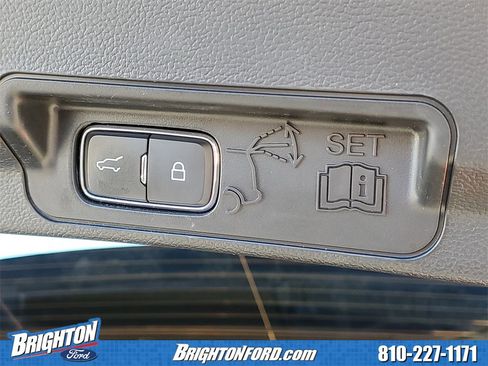 Used 2023 Ford Explorer XLT w/ Equipment Group 202A image 9