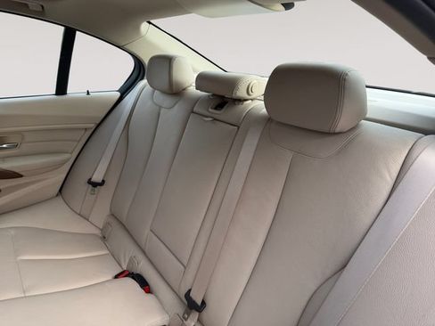 Used 2013 BMW 335i xDrive Sedan AWD/4WD image 13