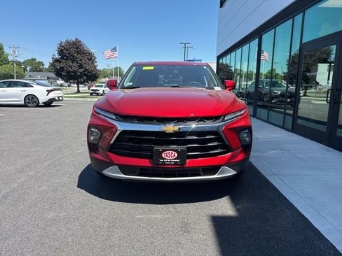 Used 2023 Chevrolet Blazer LT AWD/4WD image 7