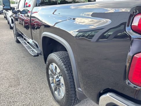Used 2024 Chevrolet Silverado 2500 LT w/ All Star Edition AWD/4WD image 20
