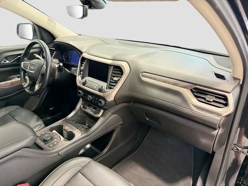 Used 2022 GMC Acadia Denali w/ Denali Ultimate Package FWD image 28