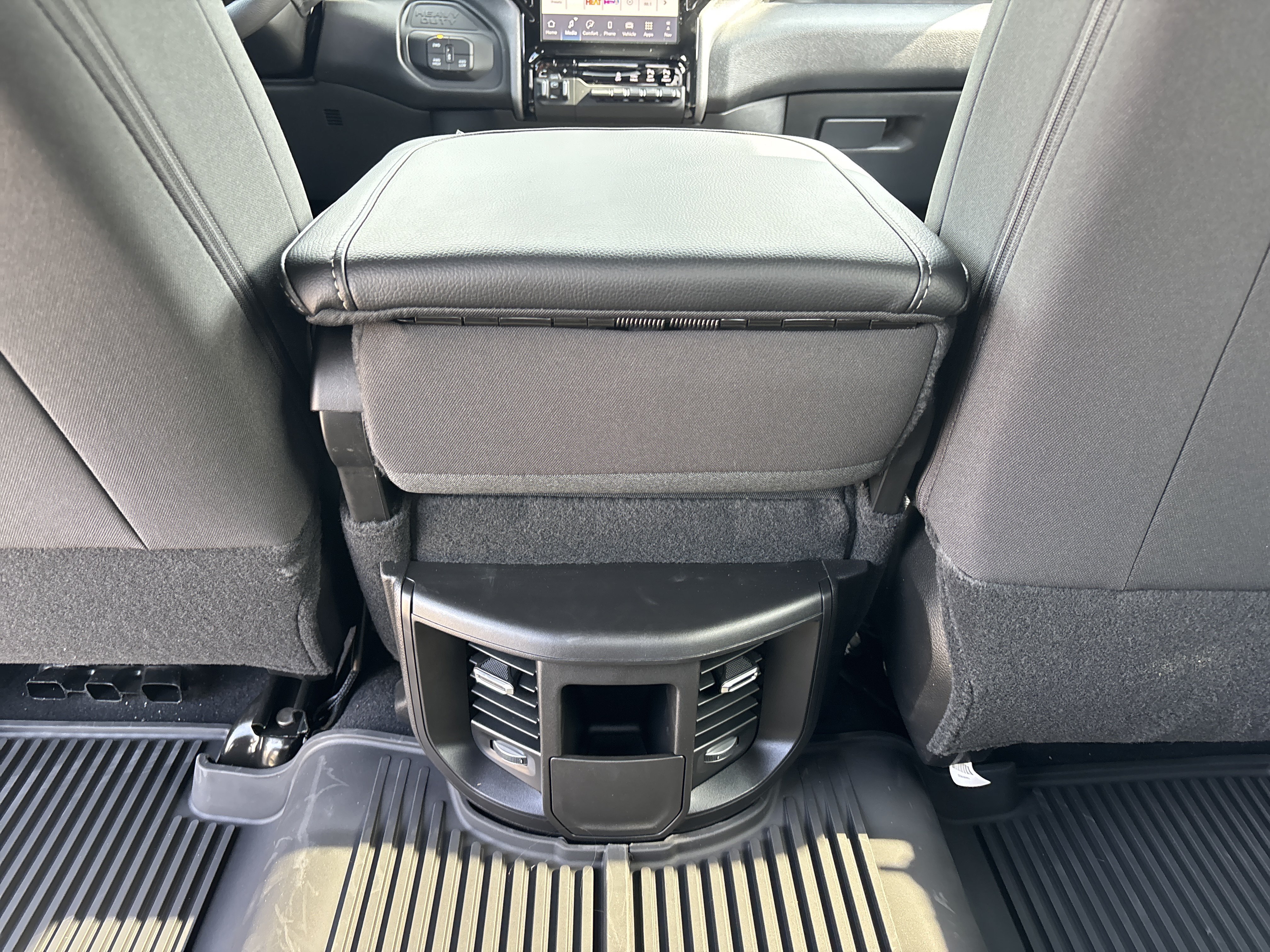 New 2026 RAM 2500 Tradesman AWD/4WD image 18